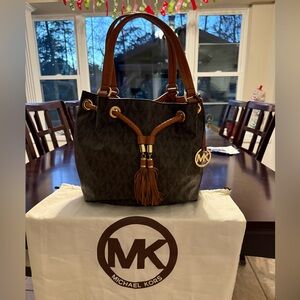 Michael Kors Black and Brown Shoulder Bag